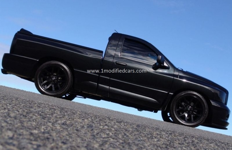 modified-custom-blackout-dodge-ram-srt-10-viper-right.jpg
