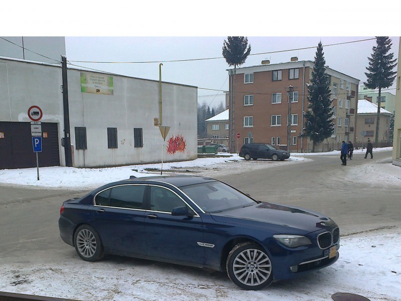 bmw.jpg
