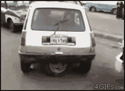 5wheeled-car-parallel-parks.gif