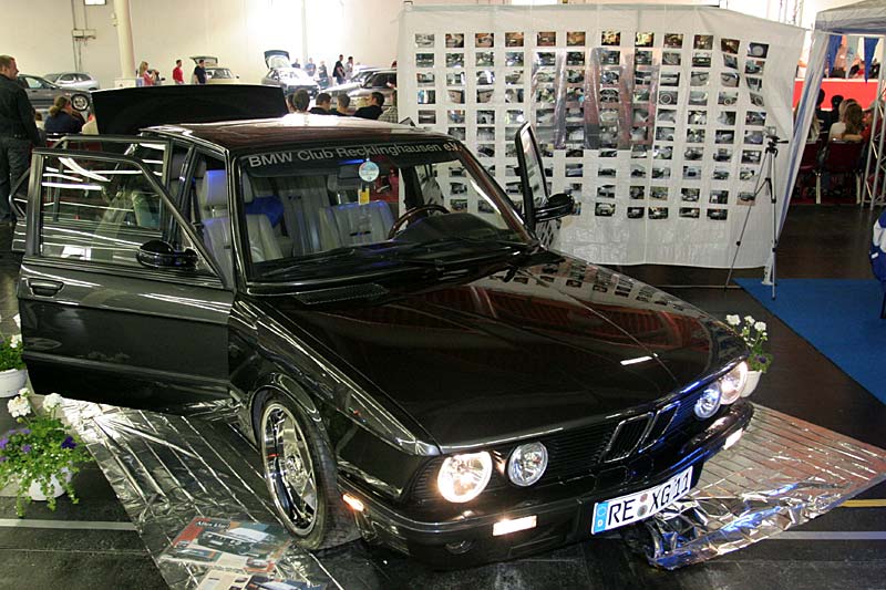 bmw_5er_e12_8429-b.jpg