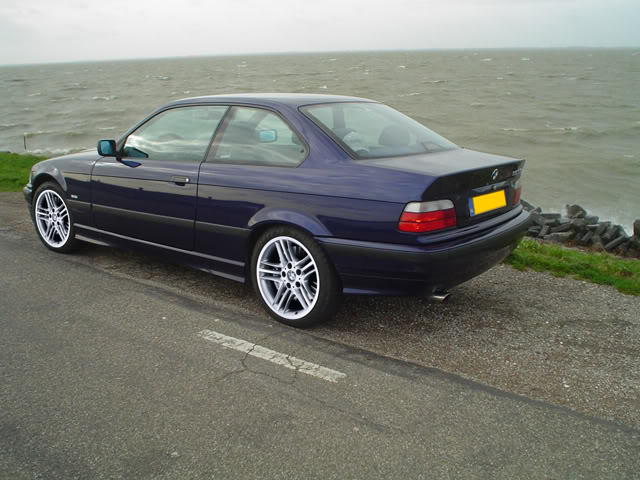 2973070e.jpg