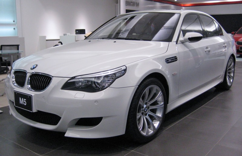 BMW_E60_M5_1.JPG