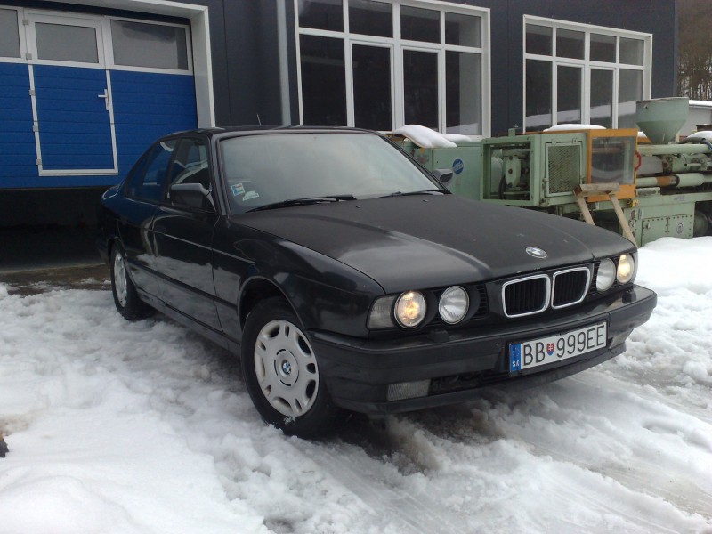 bmw 535i e34 front.jpg