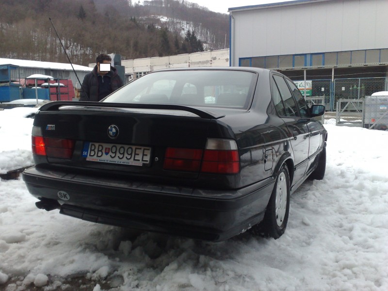 bmw 535i e34 back.jpg
