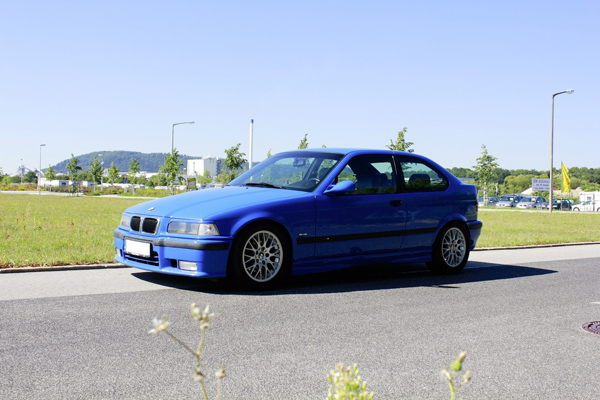bmw-316i-compact8.jpg