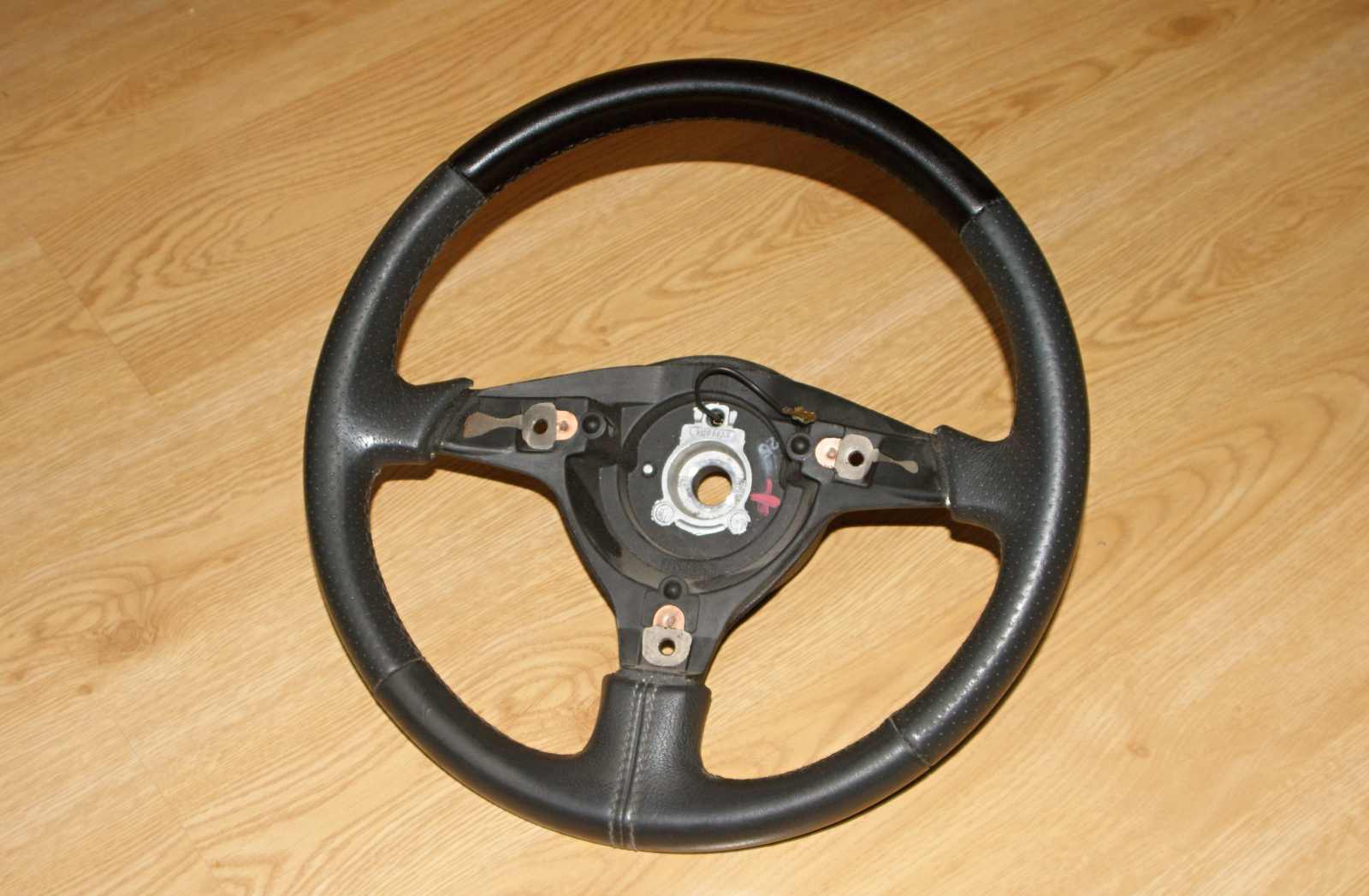 Volant 3.jpg