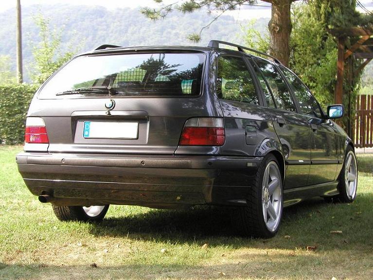 e36touring-4.JPG