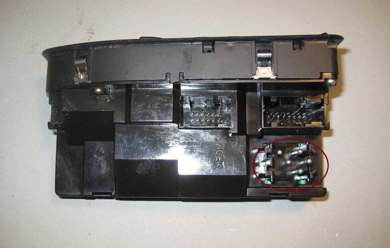 bmwe39windowswitch.jpg
