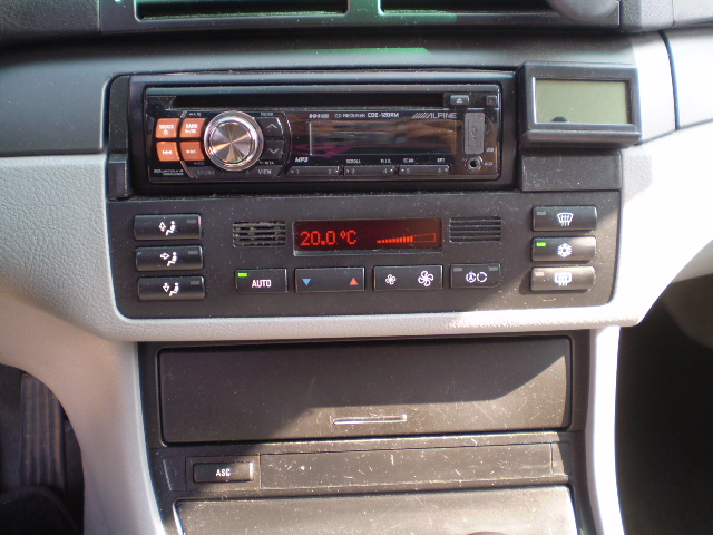 pb080009_h19LP.jpg