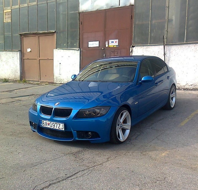 bmw2.jpg