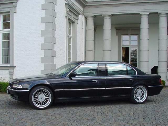 BMW L7 e38.jpg