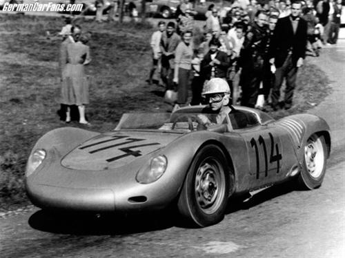 Porsche old.jpg