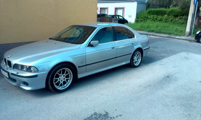 BMW2.jpg