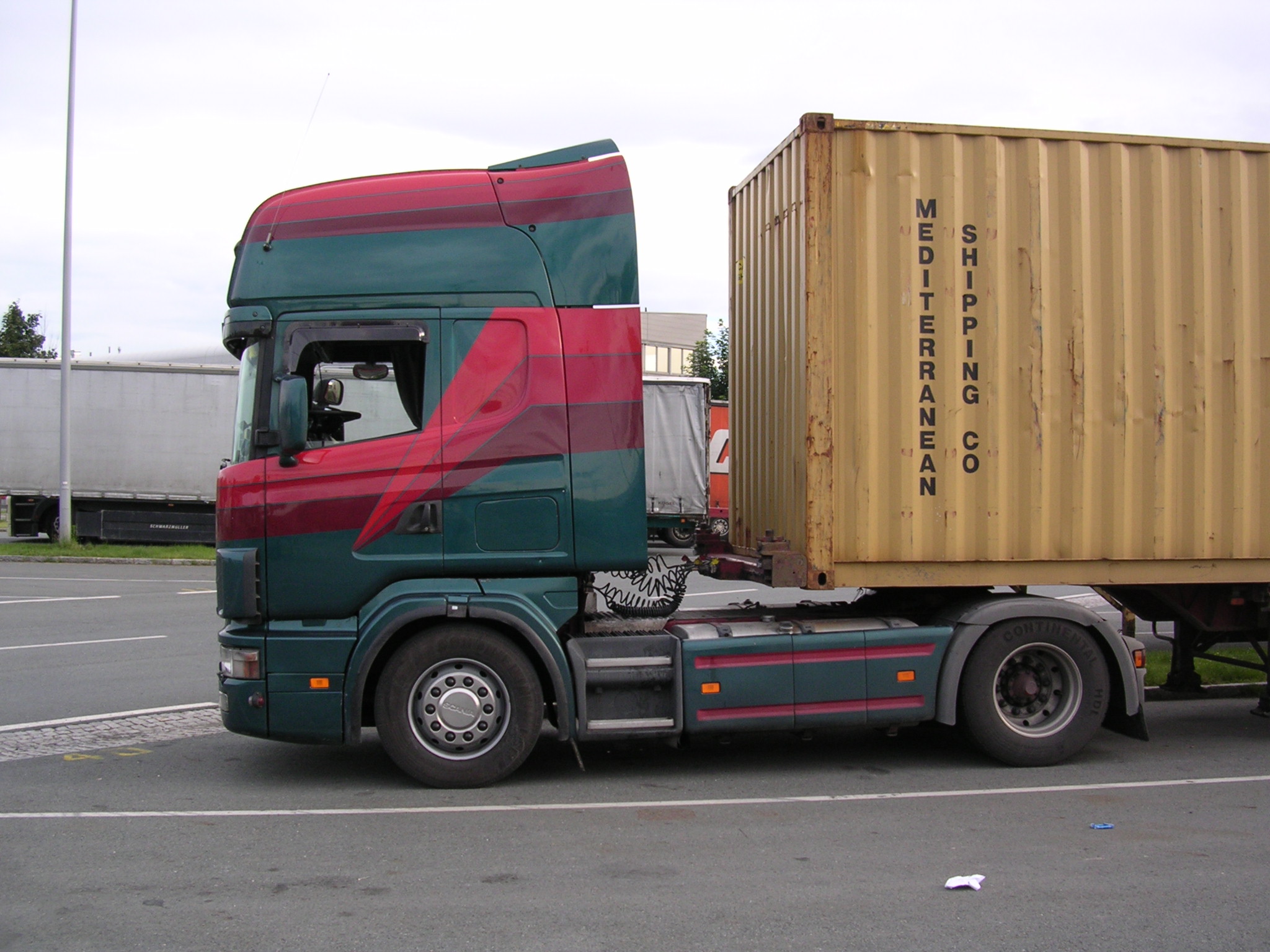 SCANIA.JPG