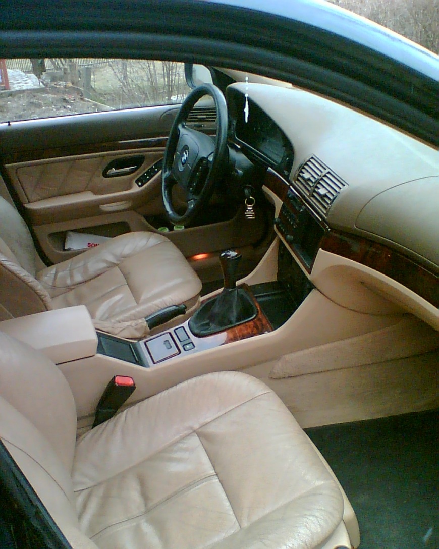 bmw14.jpg