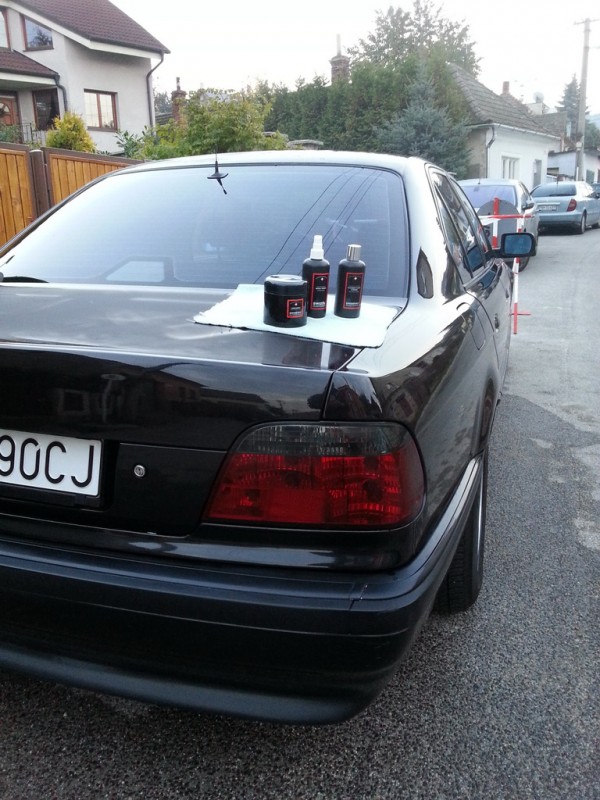 bmw 1.jpg