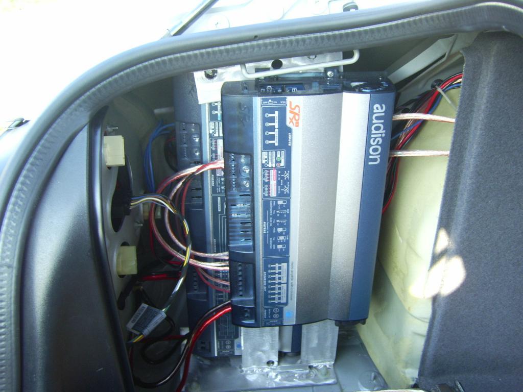 audison srx1+srx2s.jpg