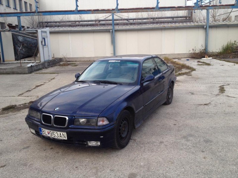 BMW 1.jpg