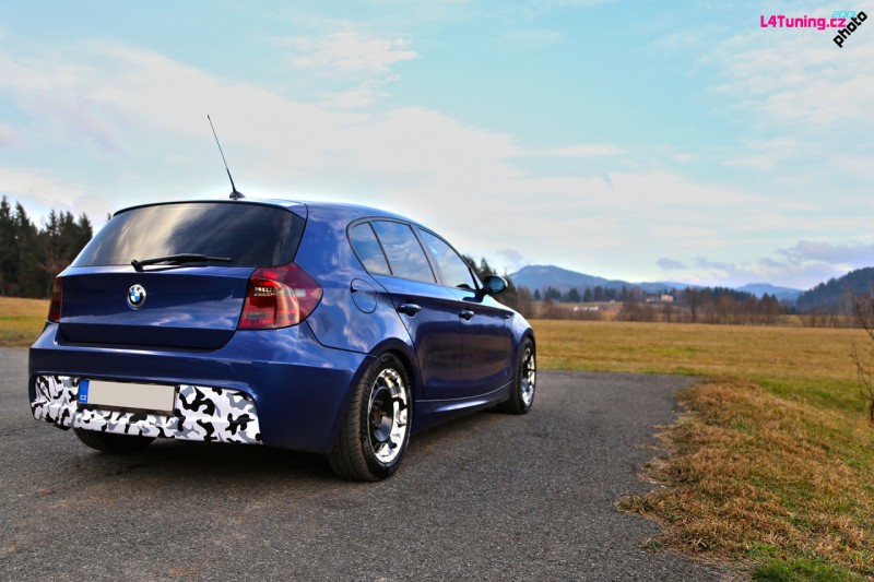 BMW1_small_1.jpg