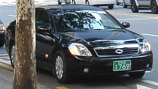 Samsung_SM7_zoom.jpg