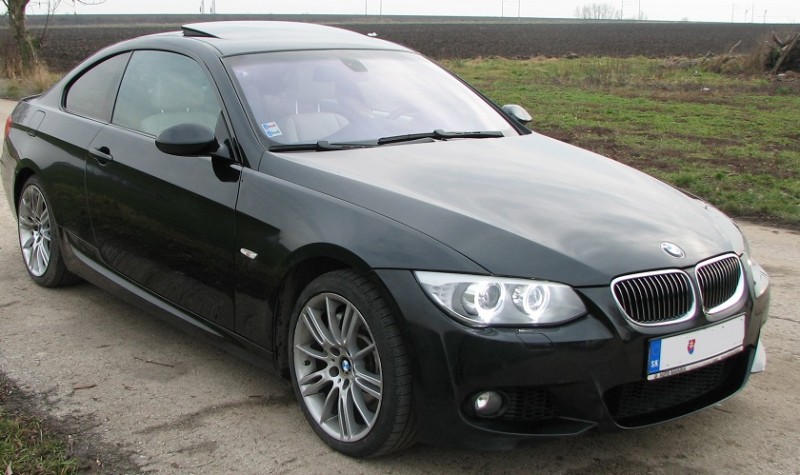 pravy predny.jpg (170.48 KiB) 13868 zobrazení pravy predny.jpg