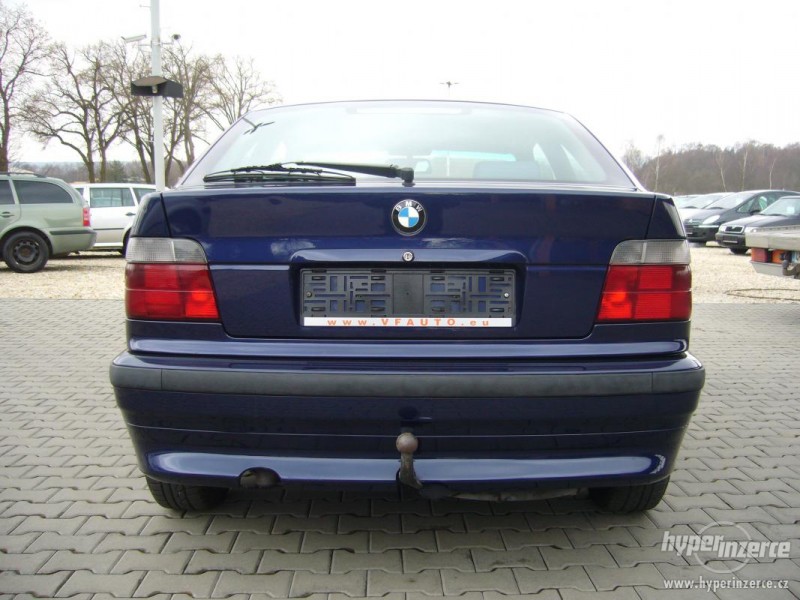 BMW compact ilustračné.jpg (310.24 KiB) 1041 zobrazení BMW compact ilustračné.jpg