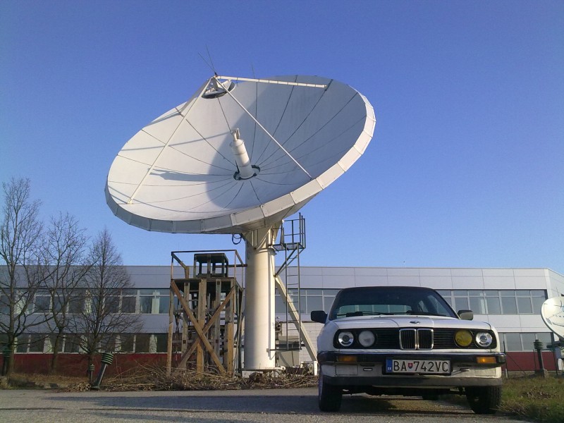 satelit2.jpg