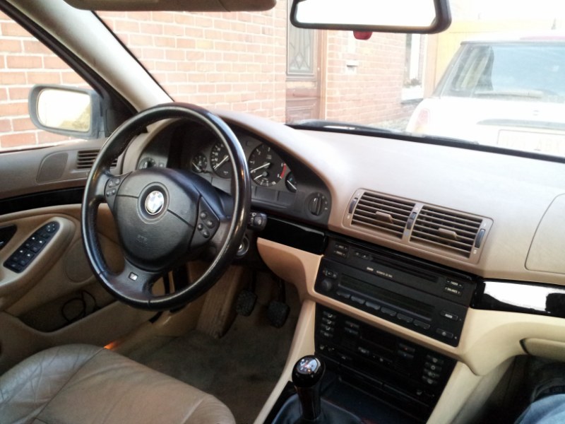cockpit800x600.jpg