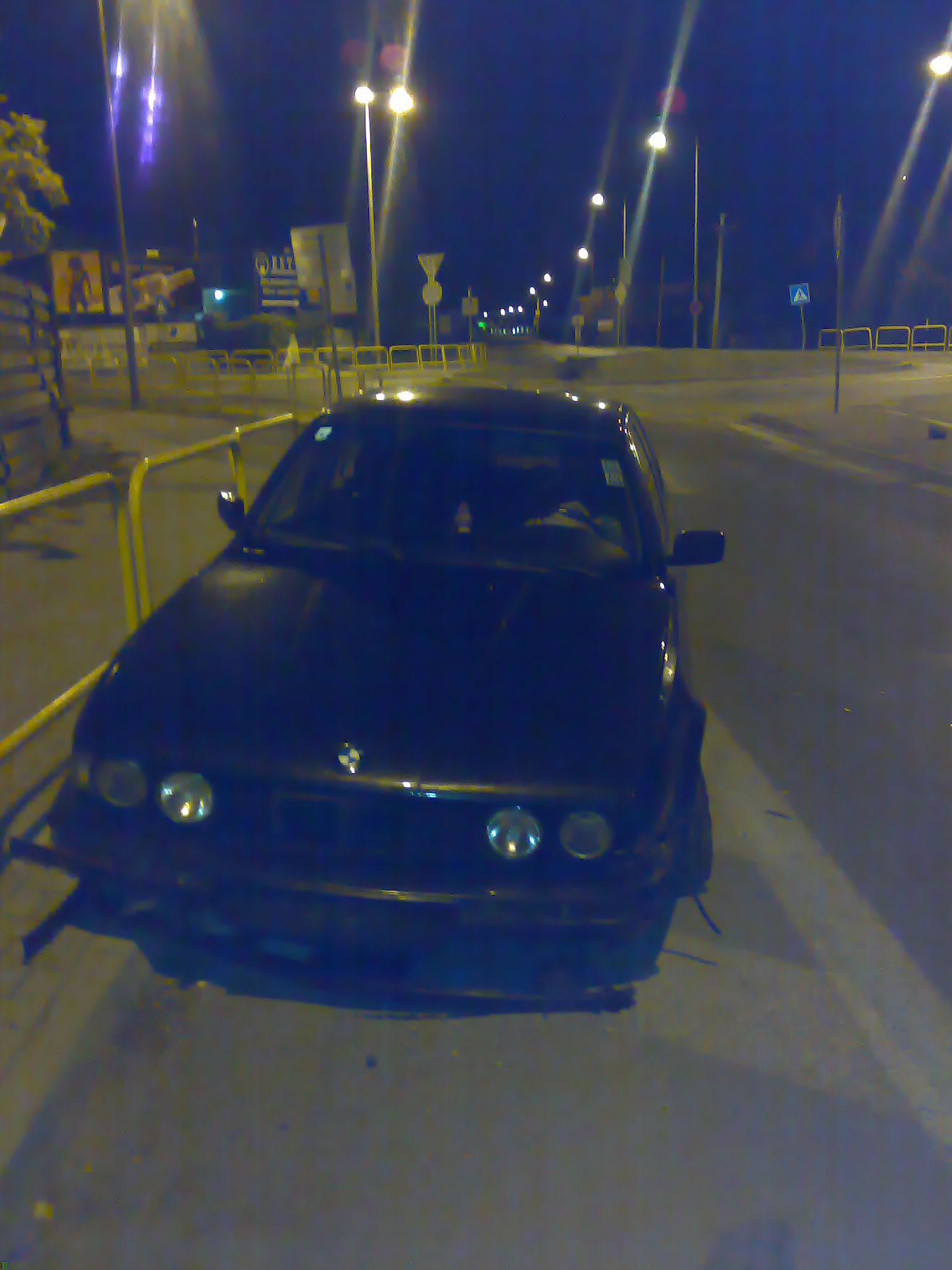 21102007348.jpg