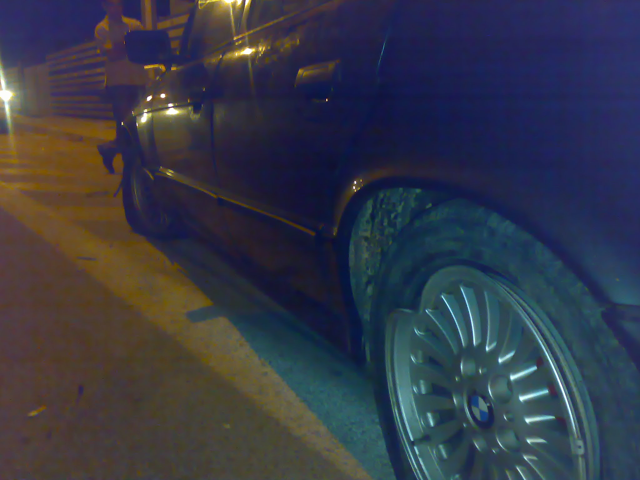 21102007347.jpg