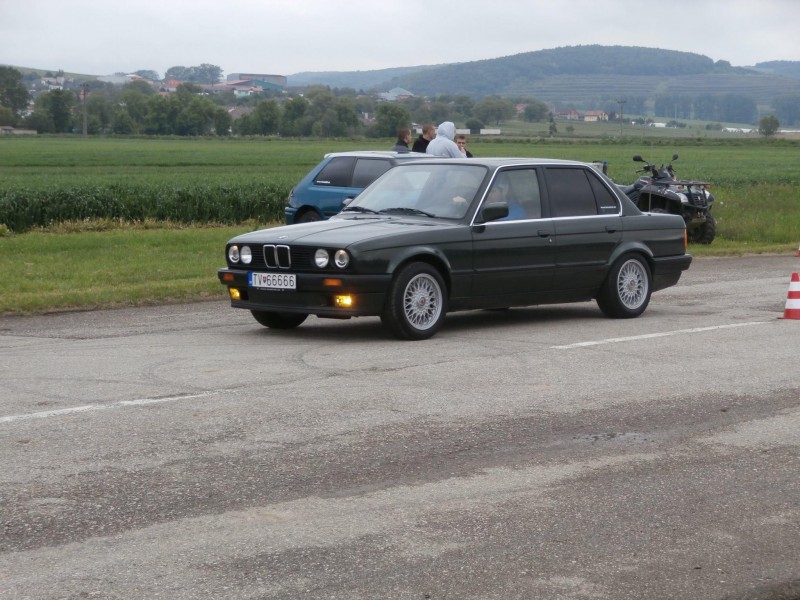 BMW2.JPG
