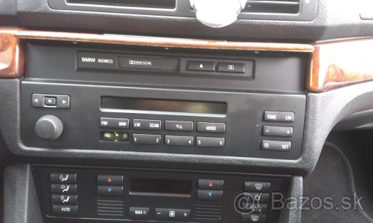 radio.jpg