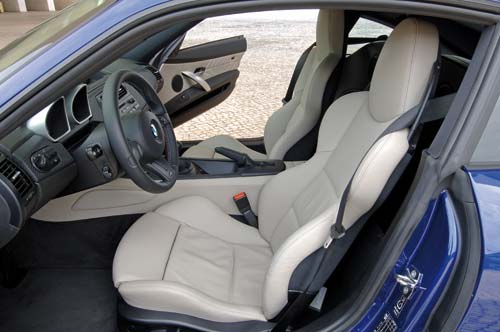 z4_official_interior.jpg