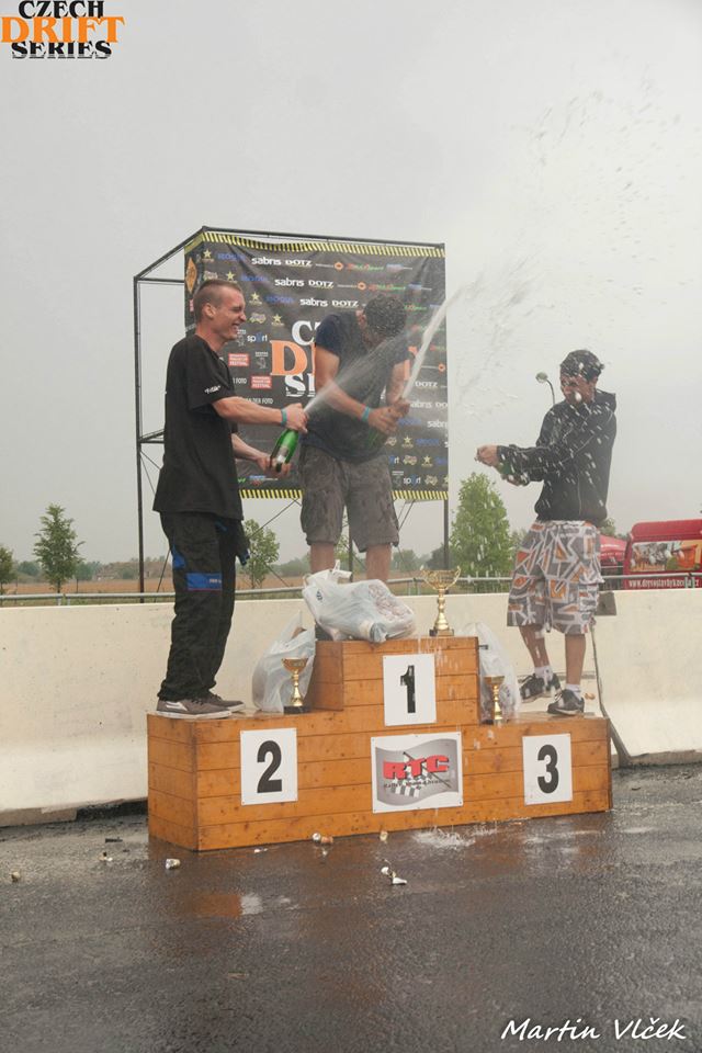 10590555_912451842101963_1563007556040818276_n.jpg