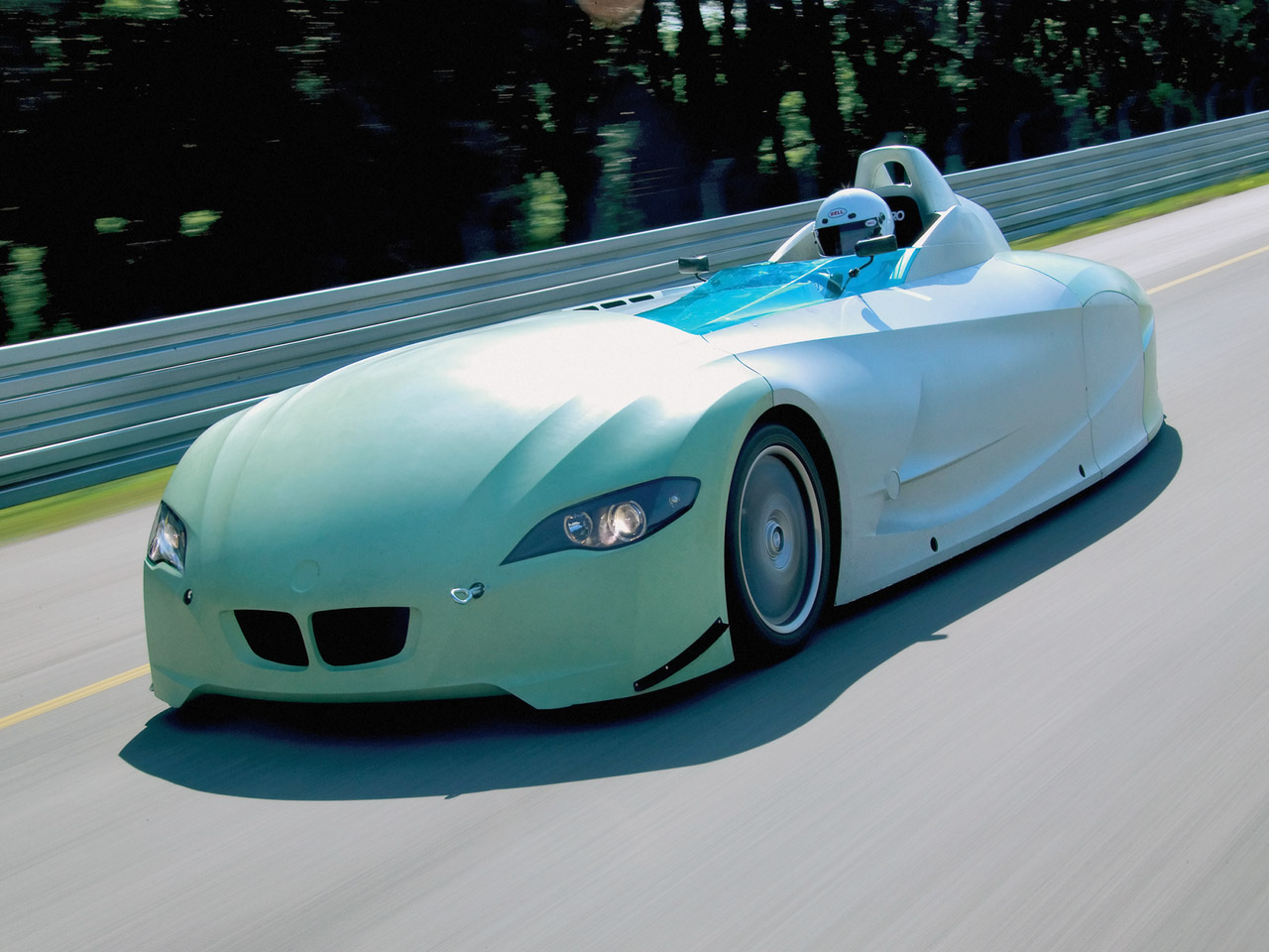 2004-BMW-H2R-FA-Track-Speed-1280x960.jpg