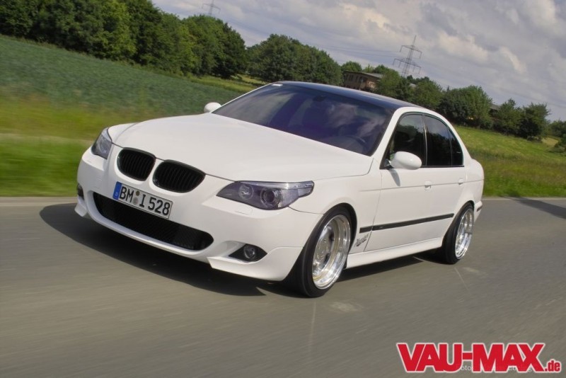 37_bmw_e39_umbau_auf_e60_front_tuning_bilder_fluegeltueren_m5_v8_(2)o.jpg