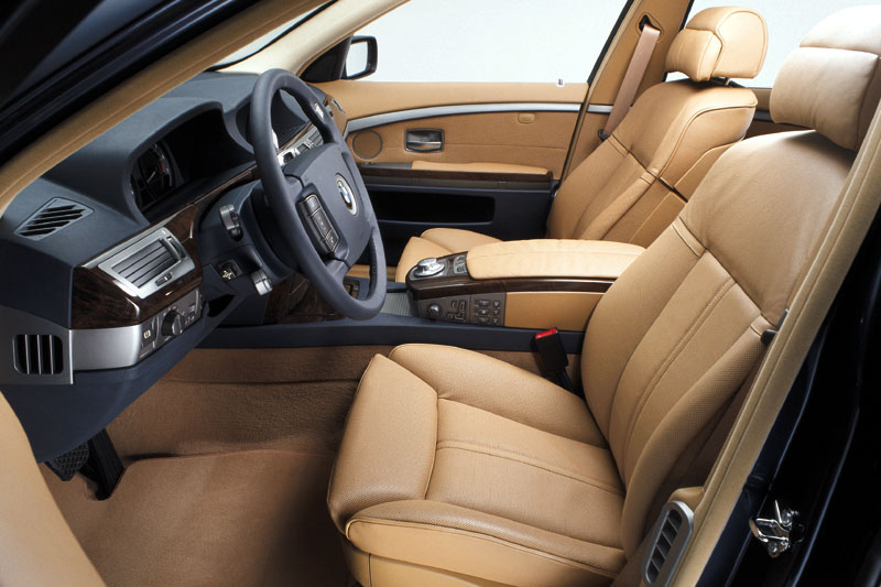 0208878-BMW-7-series-730d-Executive-2002.jpg