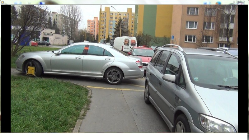 Mercedes.jpg