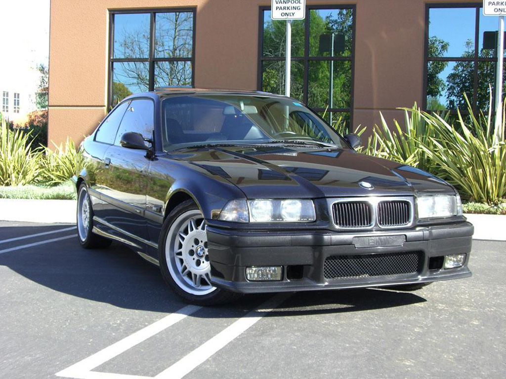 black-bmw-e36-01.jpg