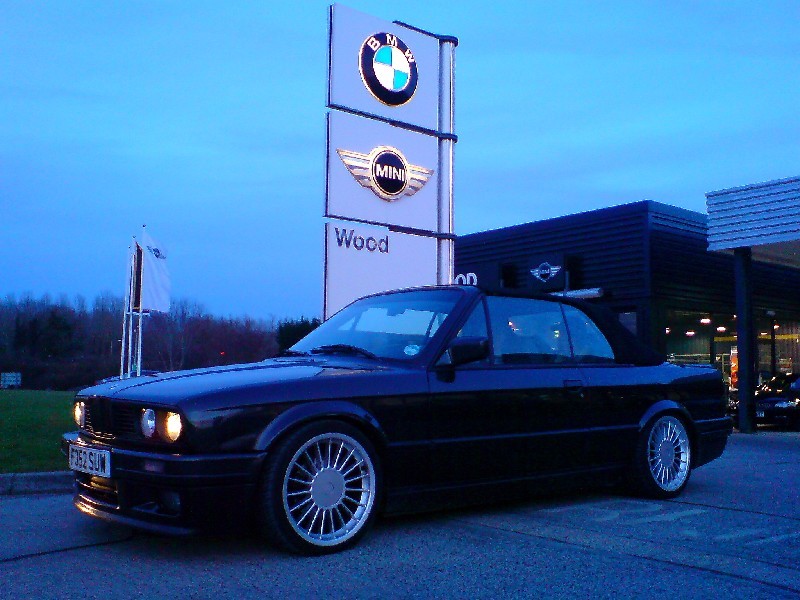 bmw_garage1.JPG