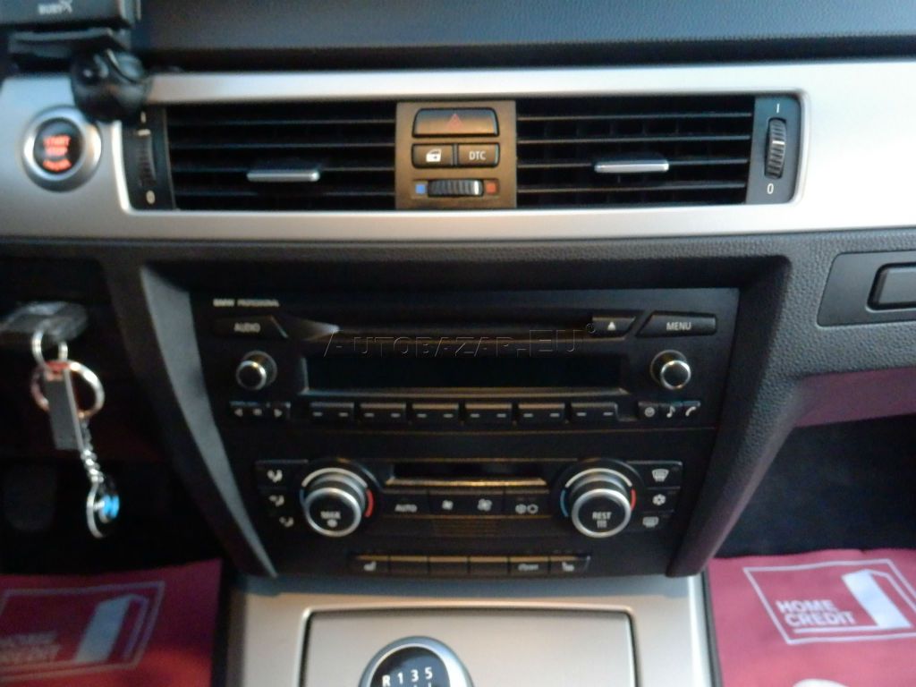 6779349_30.jpg