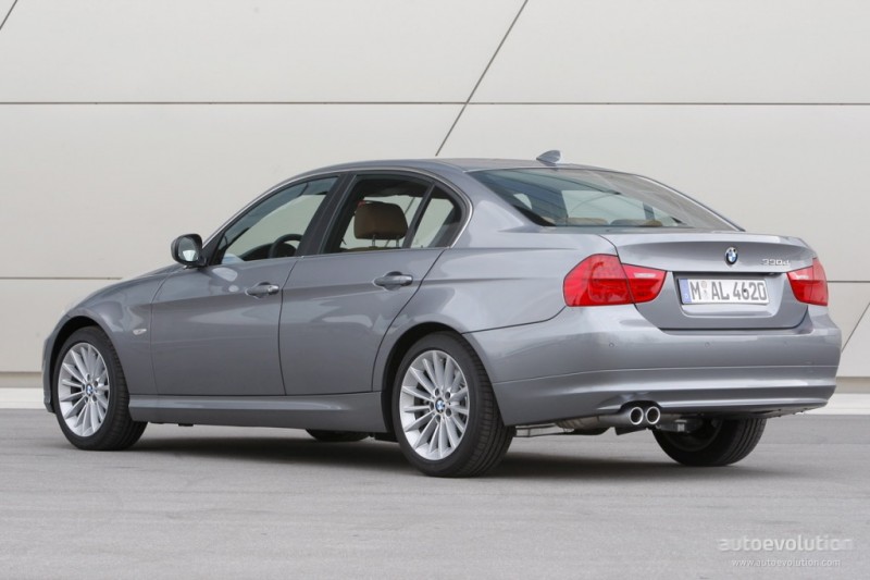 BMW3Series-E90--3784_19.jpg