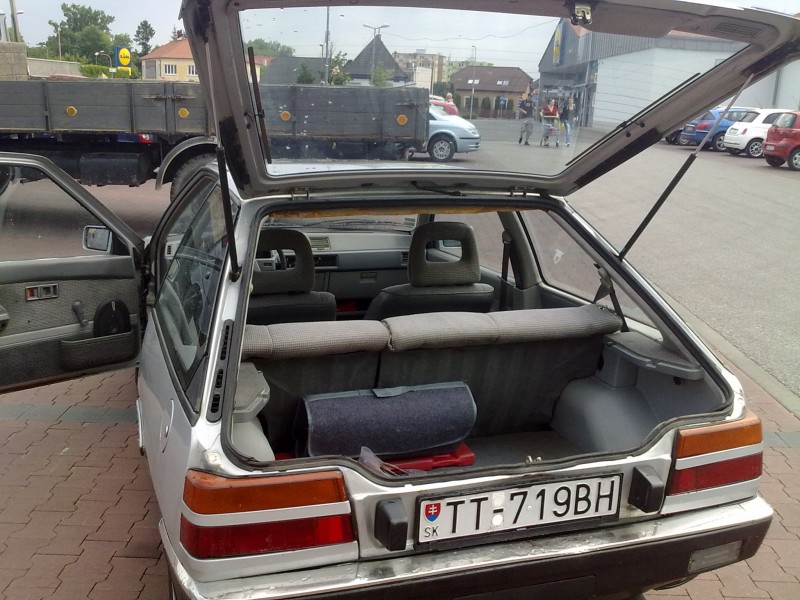 28052012289.jpg