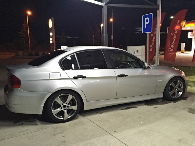 BMW.JPG