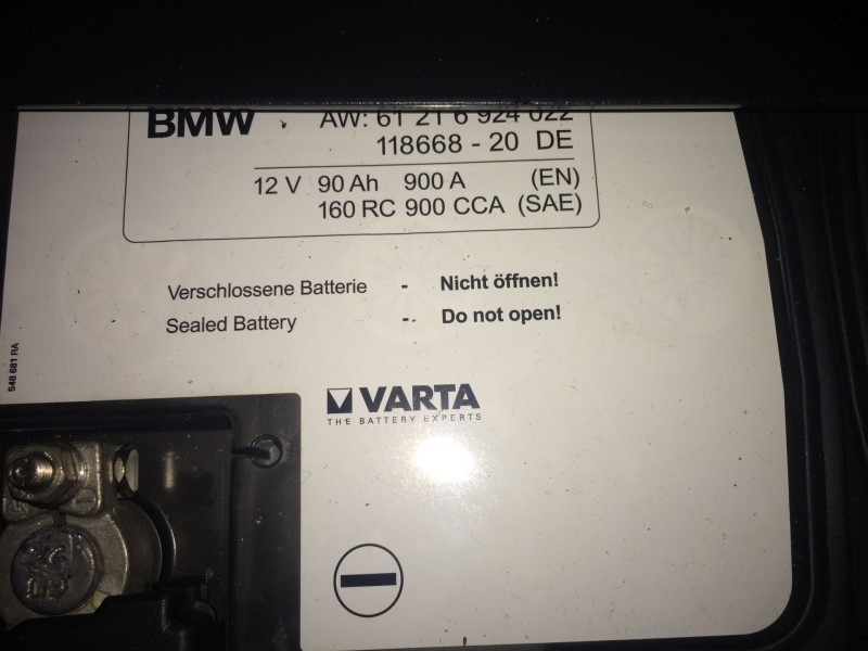 BMW.battery.jpg