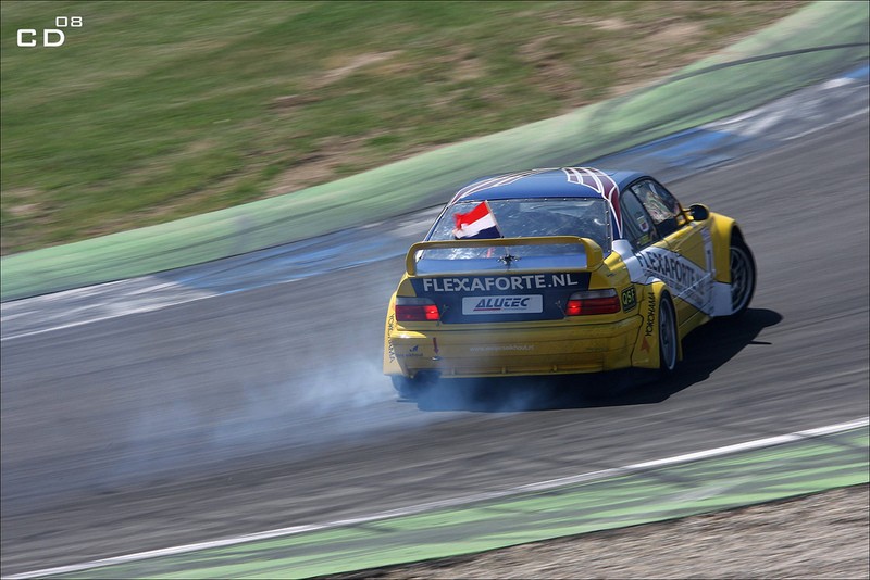 e3698.jpg