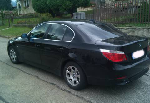 bmw525.png