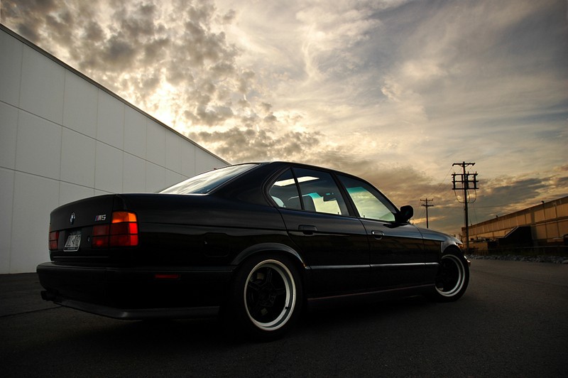 BMW_e34_06.jpg