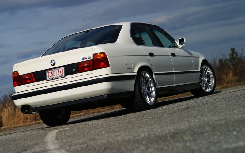 BMW_e34_13.jpg