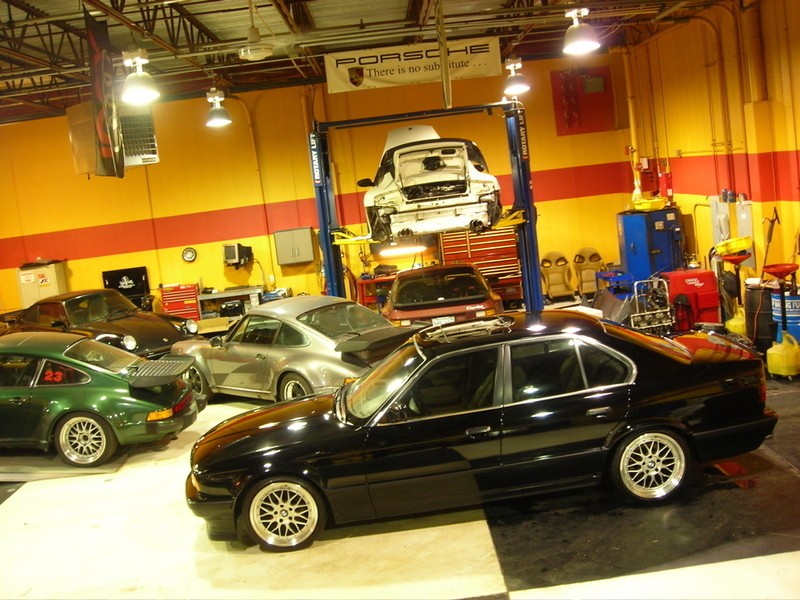 BMW_e34_23.jpg